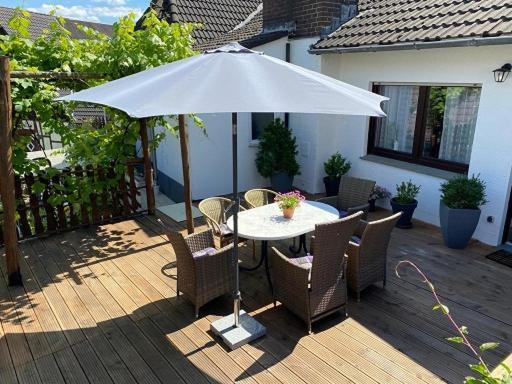 Landgasthaus Jaegerhof Bueren  Zewnętrze zdjęcie