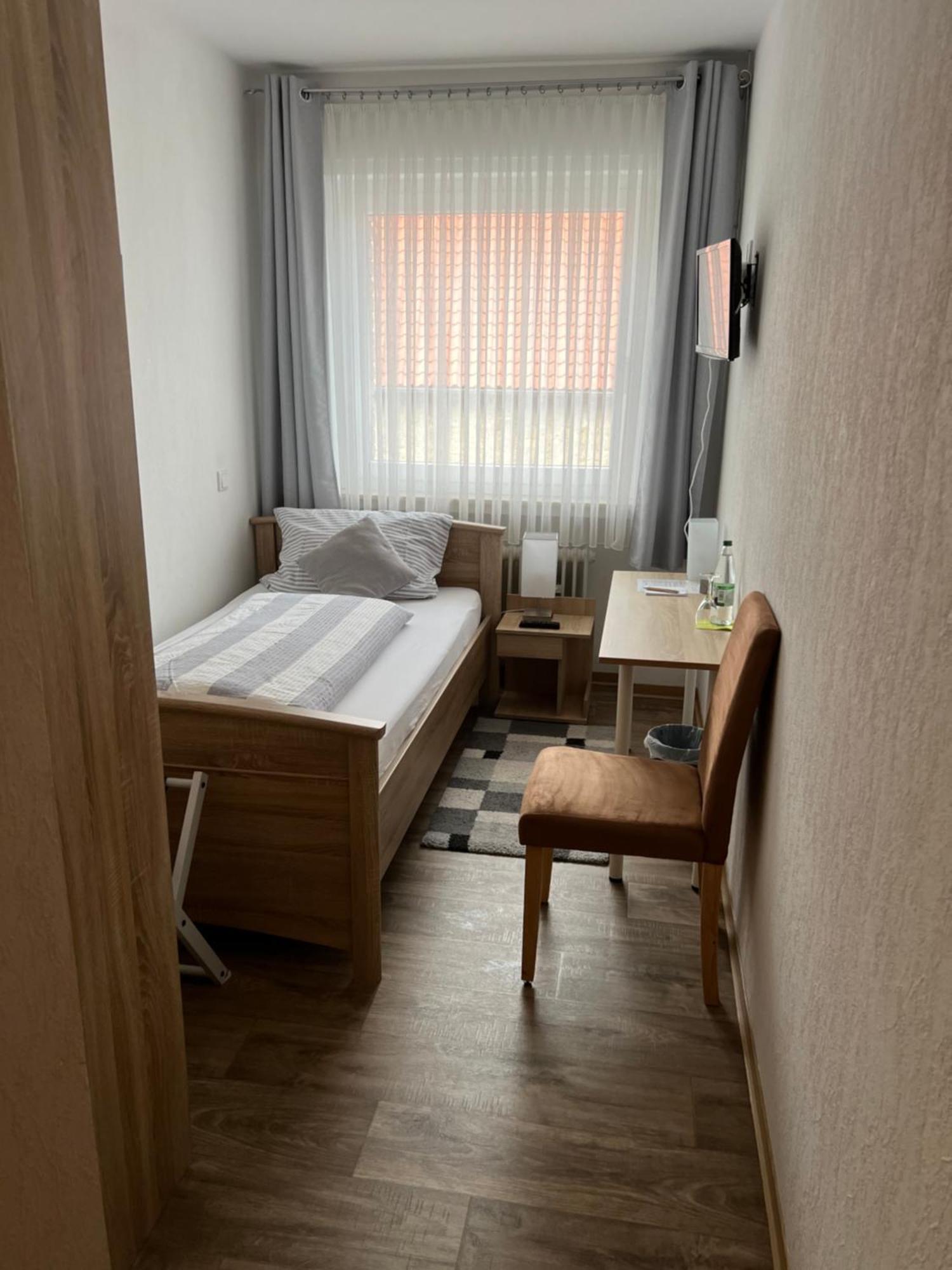 Landgasthaus Jaegerhof Bueren  Zewnętrze zdjęcie